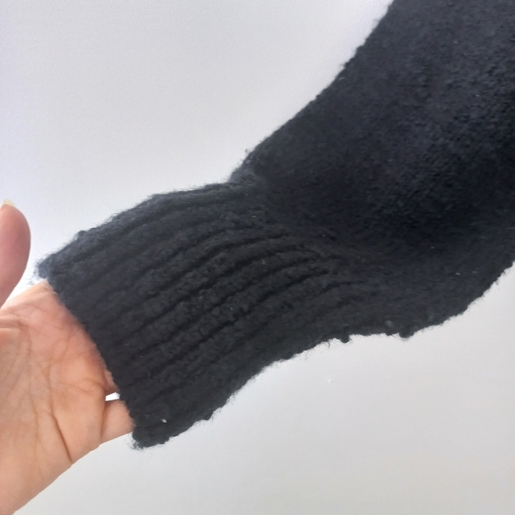 Banana Republic Women's Black Cowl Neck Sweater with Ribbed Knit Size S US - Picture 9 of 17